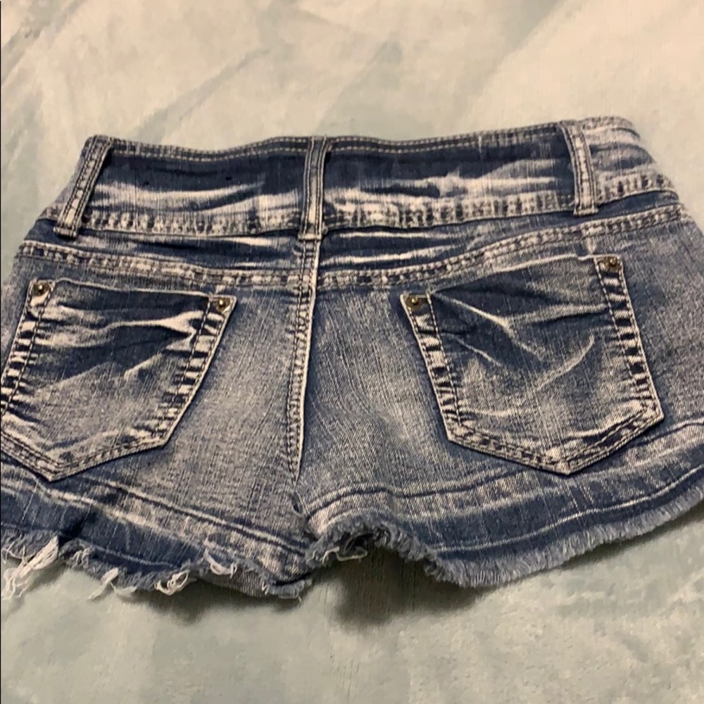 Low Rise Jeans Shorts - Picture 2 of 3